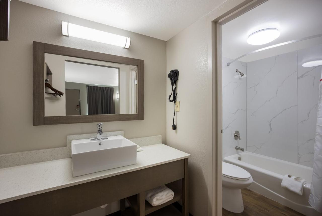 Red Roof Inn & Suites Thomasville Kültér fotó